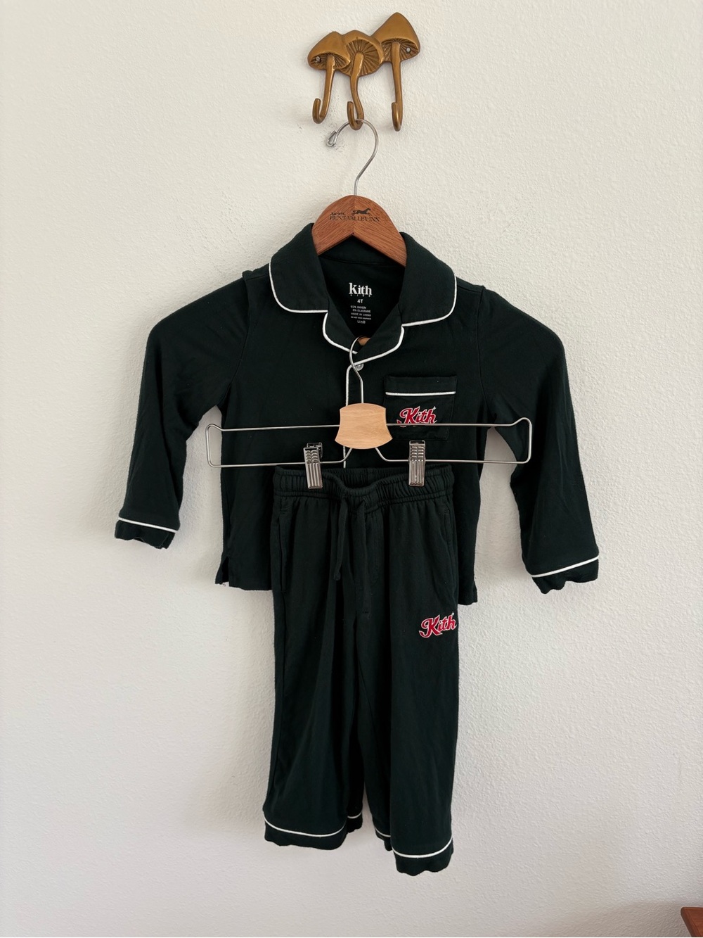 Kith Kids Green White Pajama Set 4T 2T